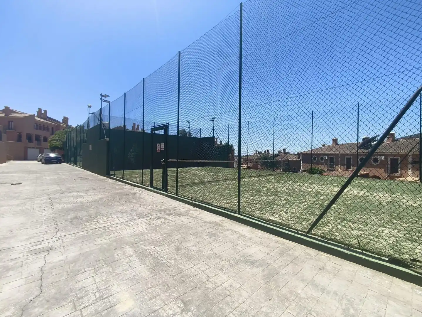 Parking of Detached homes for sale in La Línea de la Concepción  with Air Conditioner, Private garden and Balcony