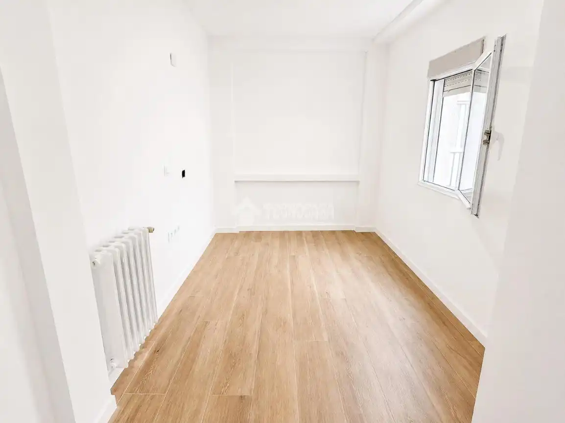 Habitación de Piso de alquiler en Alcorcón con Parquet