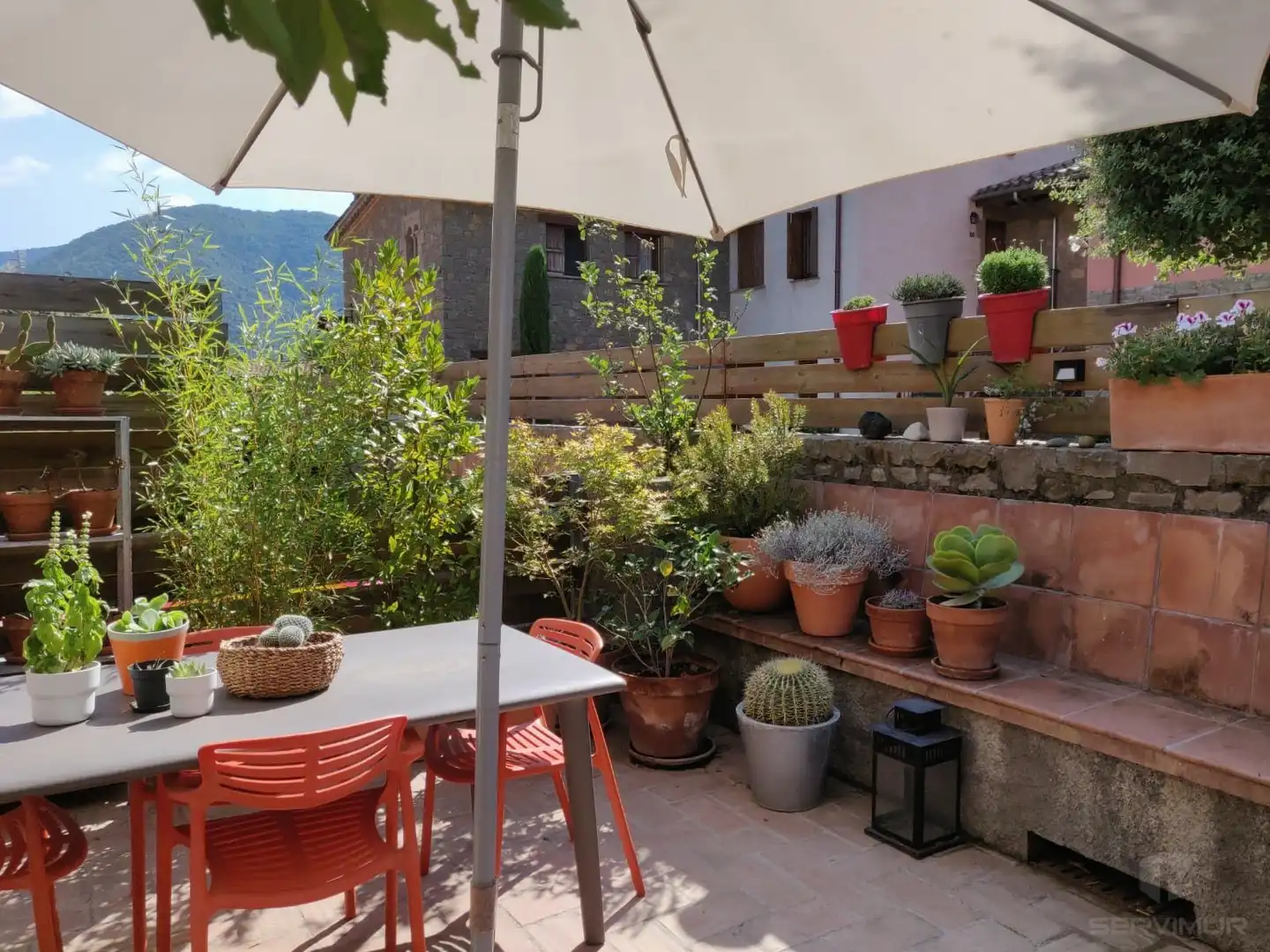 Terrassa de Casa o xalet en venda en La Vall d'en Bas amb Terrassa
