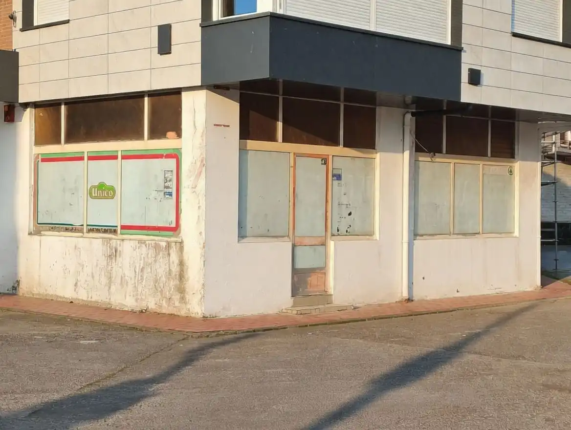 Local commercial à vendre à Benedicto Ruiz