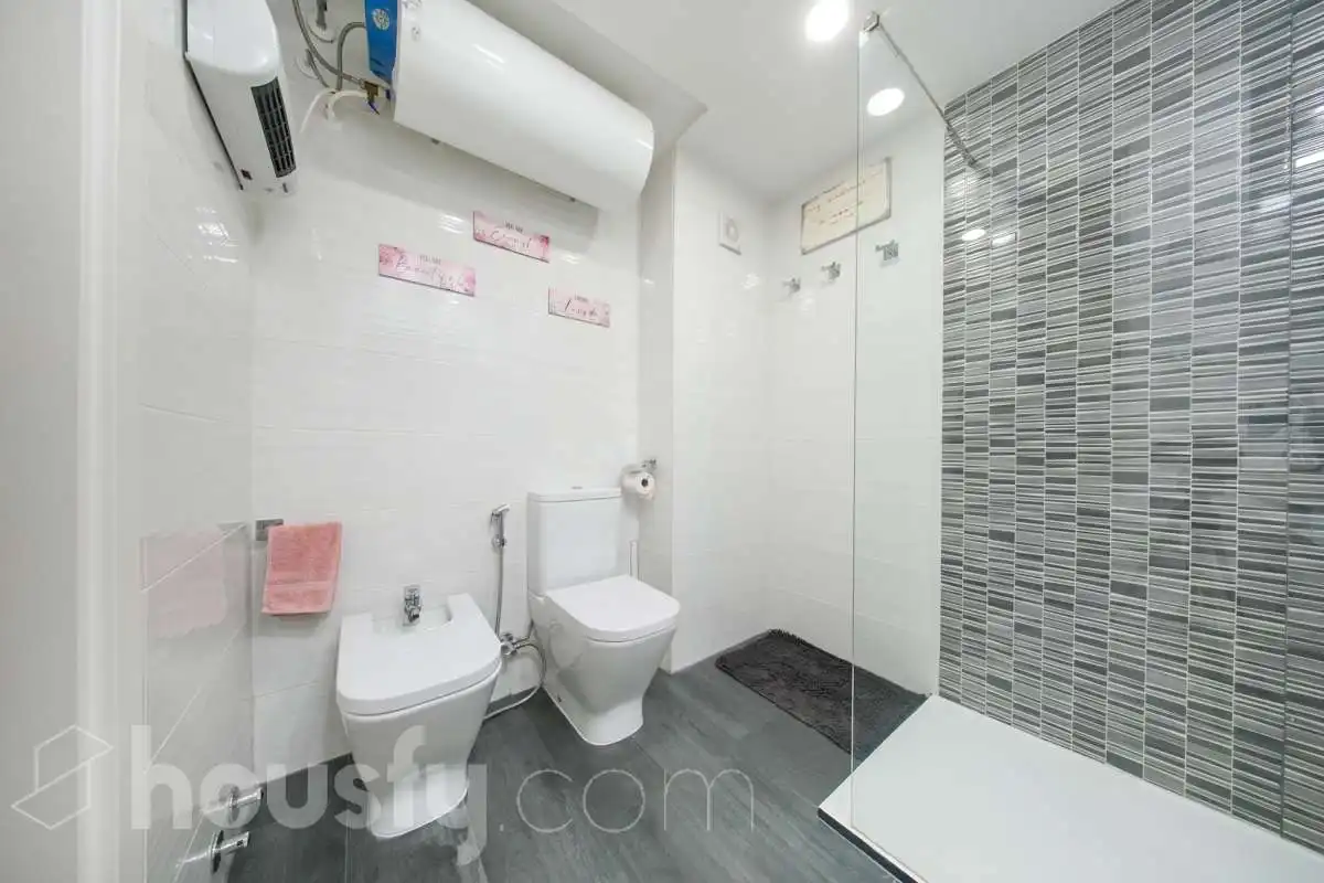Bathroom of Flat for sale in Usera