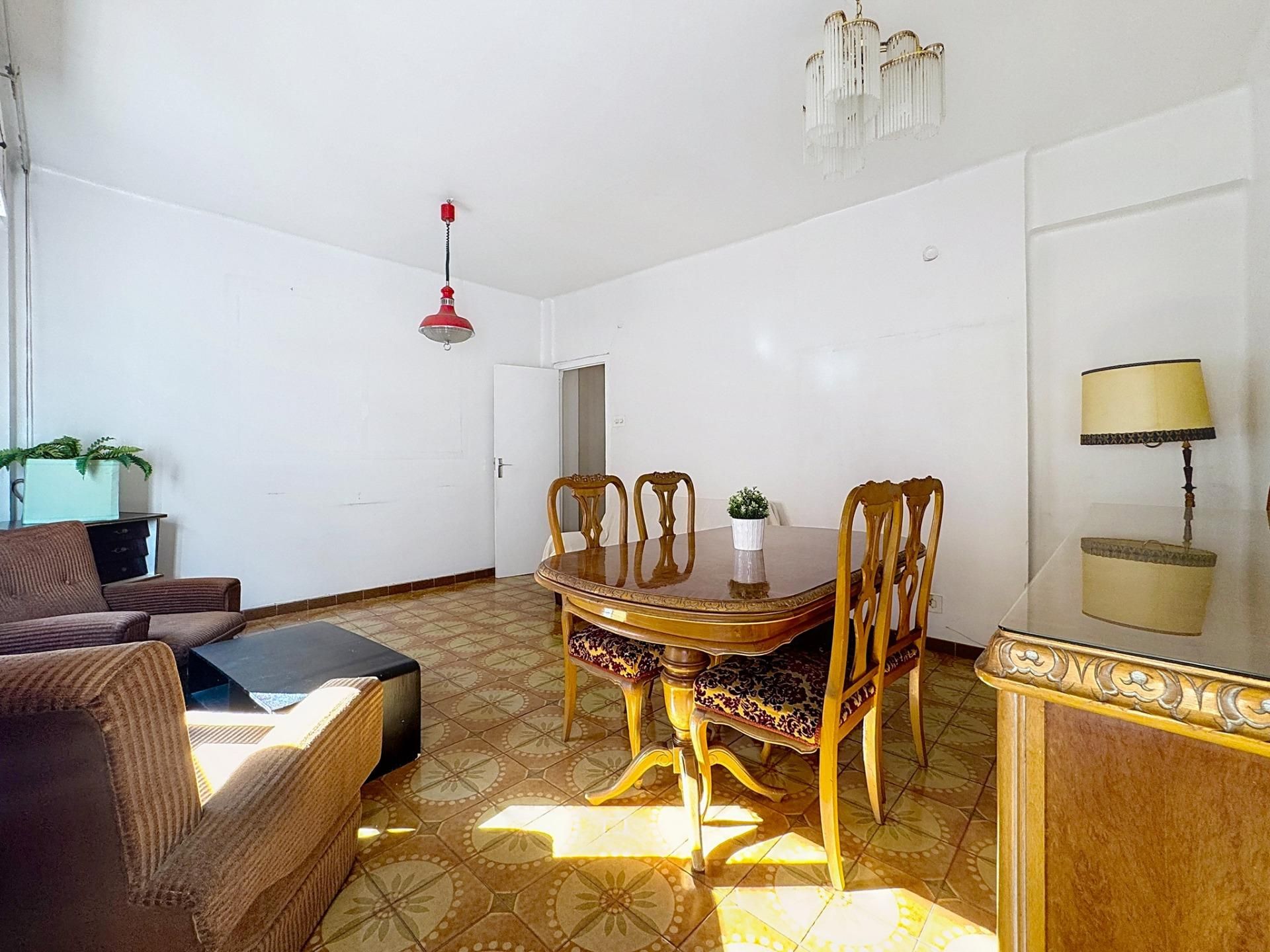 Comedor de Piso en venta en  Valencia Capital con Terraza