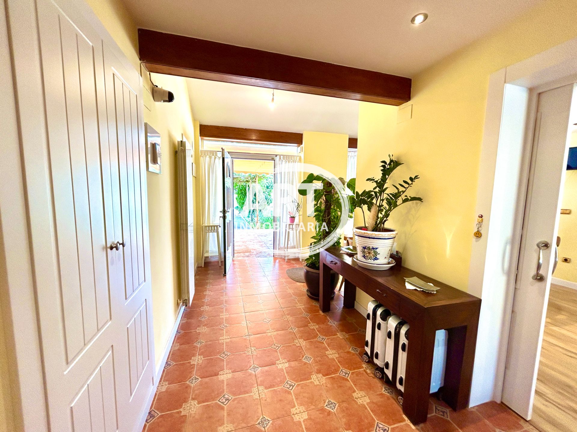 House or chalet for sale in Paterna  with Air Conditioner, Heating and Private garden