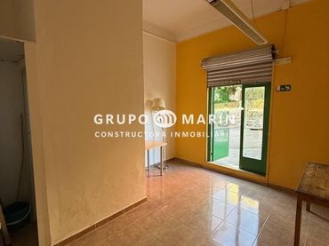 Local comercial en alquiler en Carrer Almería