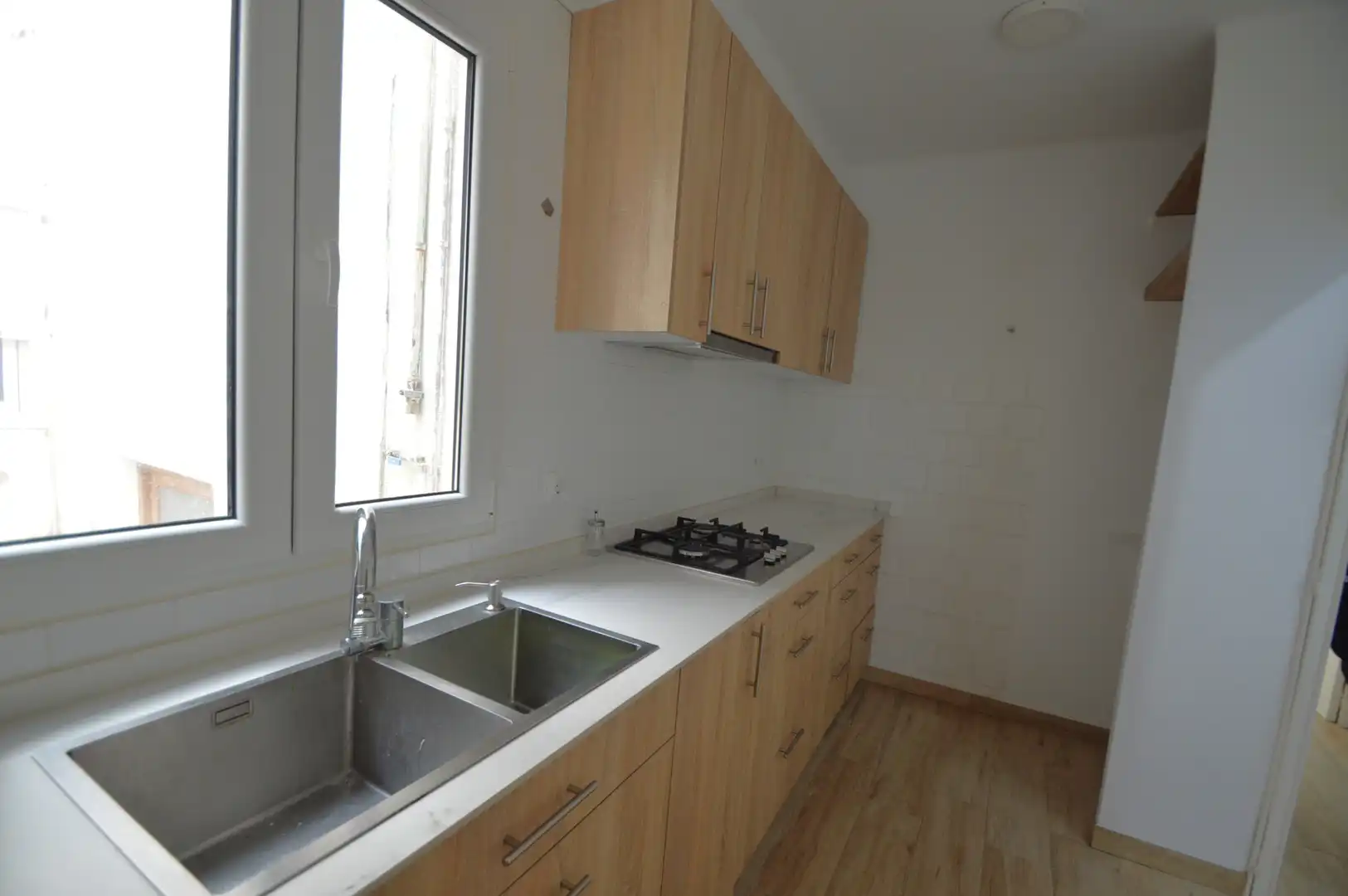 Cuina de Pis en venda en Vinaròs amb Parquet, Forn i Rentadora