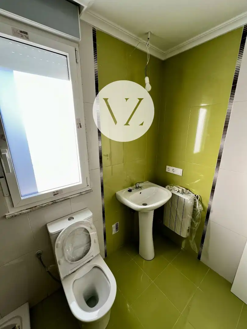 Baño de Ático en venta en Pelabravo con Calefacción, Terraza y Piscina