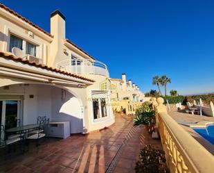 Vista exterior de Casa o xalet de lloguer en Pedreguer amb Aire condicionat, Calefacció i Jardí privat