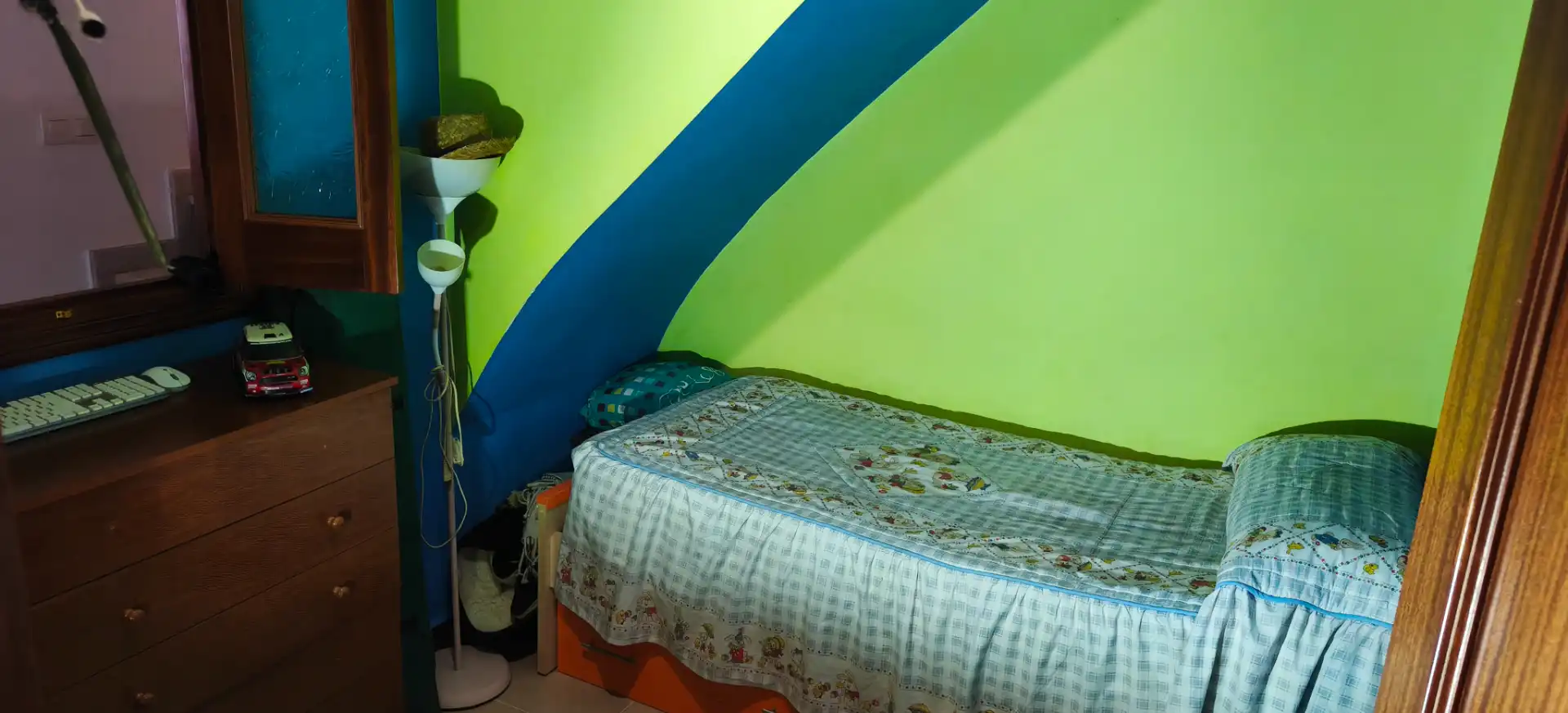 Schlafzimmer von Haus zum Verkauf in Bollullos Par del Condado mit Abstellraum und Balkon