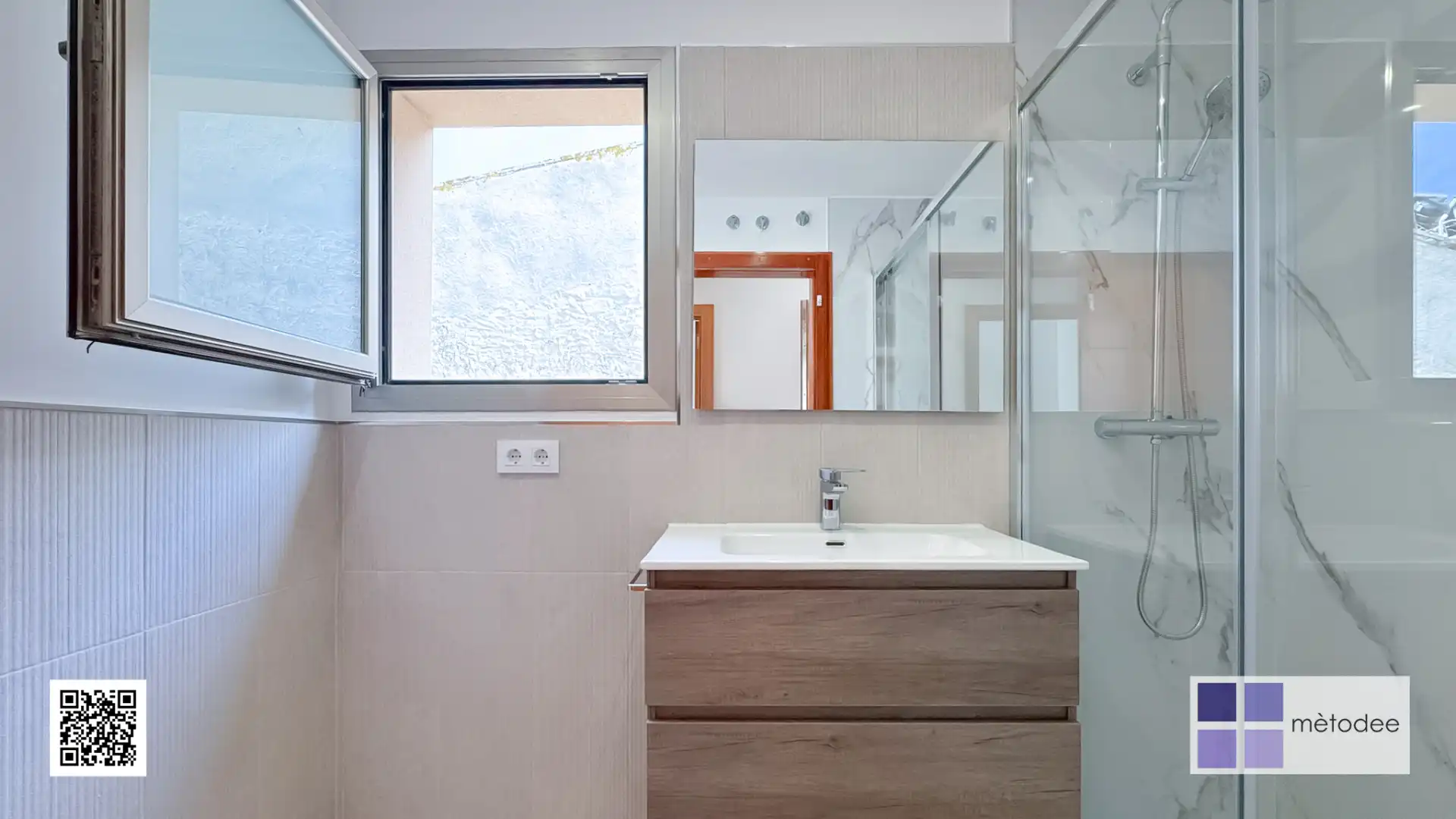 Baño de Ático de alquiler en Blanes con Aire acondicionado, Calefacción y Terraza