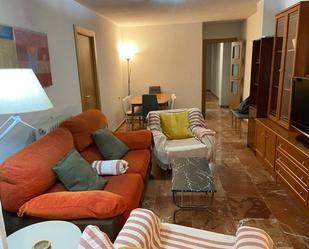 Living room of Flat to rent in  Granada Capital  with Terrace and Balcony