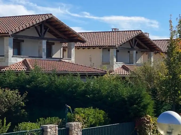 Außenansicht von Residential zum Verkauf in Valverde de la Virgen