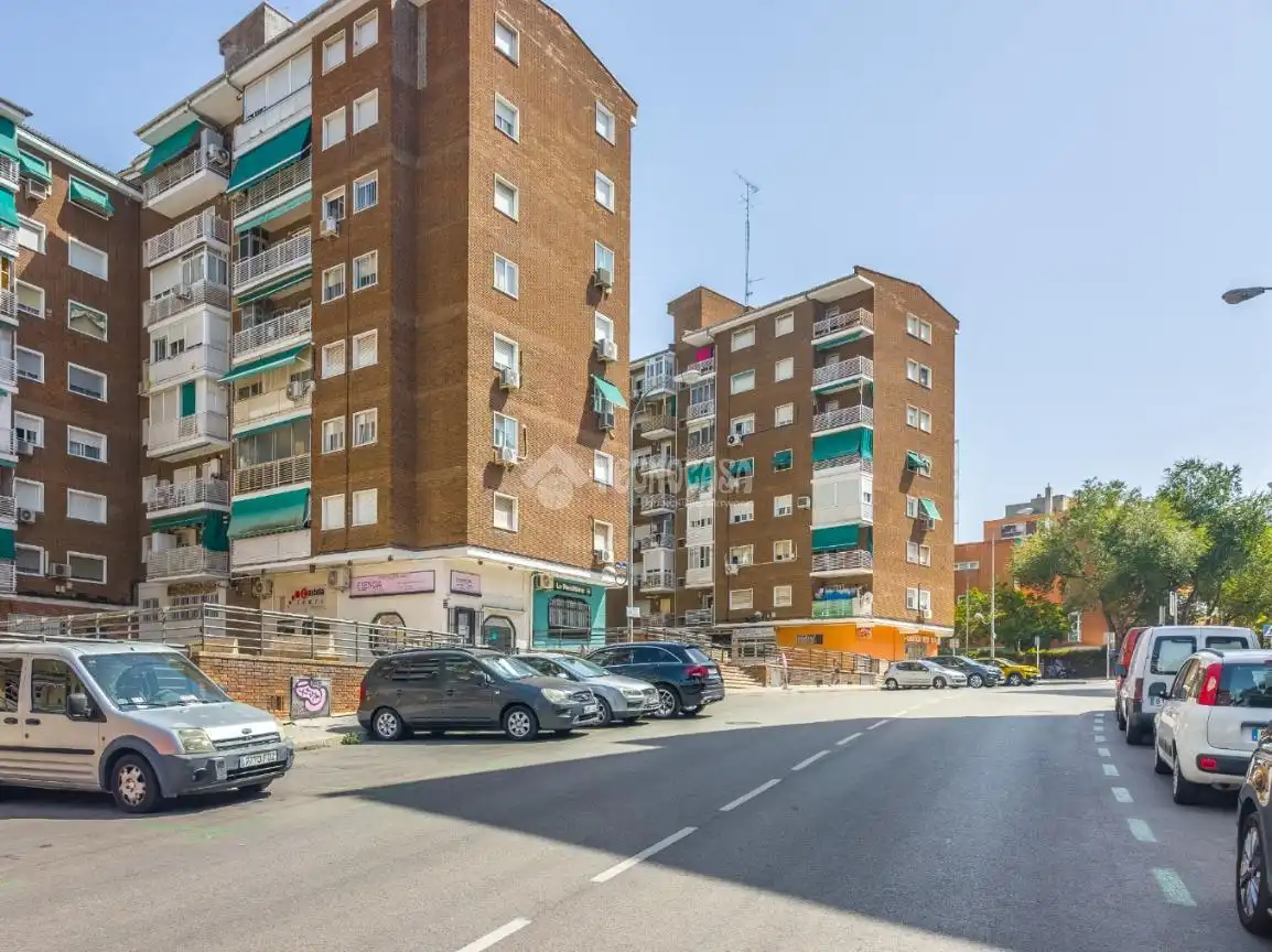 Vista exterior de Pis de lloguer en Ciudad Lineal