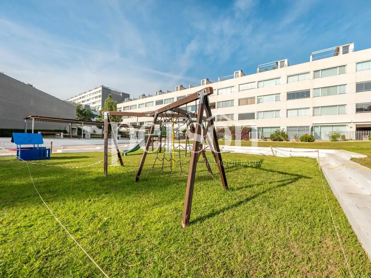 Vista exterior de Pis en venda en Oropesa del Mar / Orpesa amb Aire condicionat, Calefacció i Terrassa