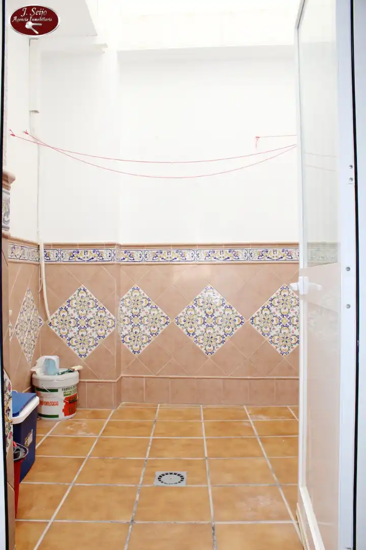 Bany de Pis en venda en Conil de la Frontera amb Aire condicionat i Moblat