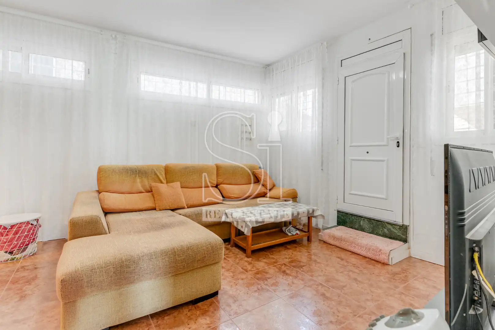 Living room of Houses for sale in Montcada i Reixac  with Air Conditioner, Heating and Private garden