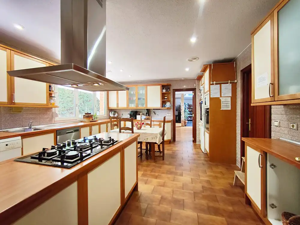 Cocina de Casa o chalet en venta en Guadarrama con Calefacción, Jardín privado y Parquet