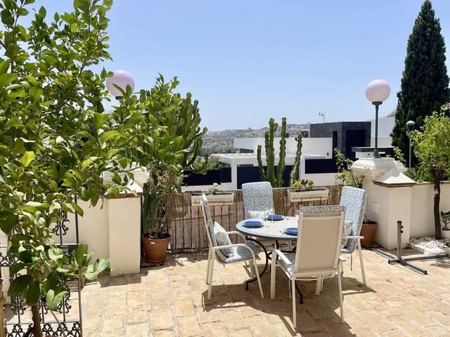 Casa adosada en Venta en de los Arcos en El Romeral - Peñón de Zapata