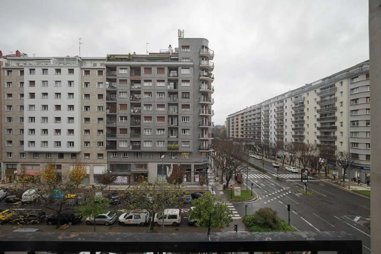 Vista exterior de Piso en venta en Donostia - San Sebastián  con Calefacción, Trastero y Amueblado