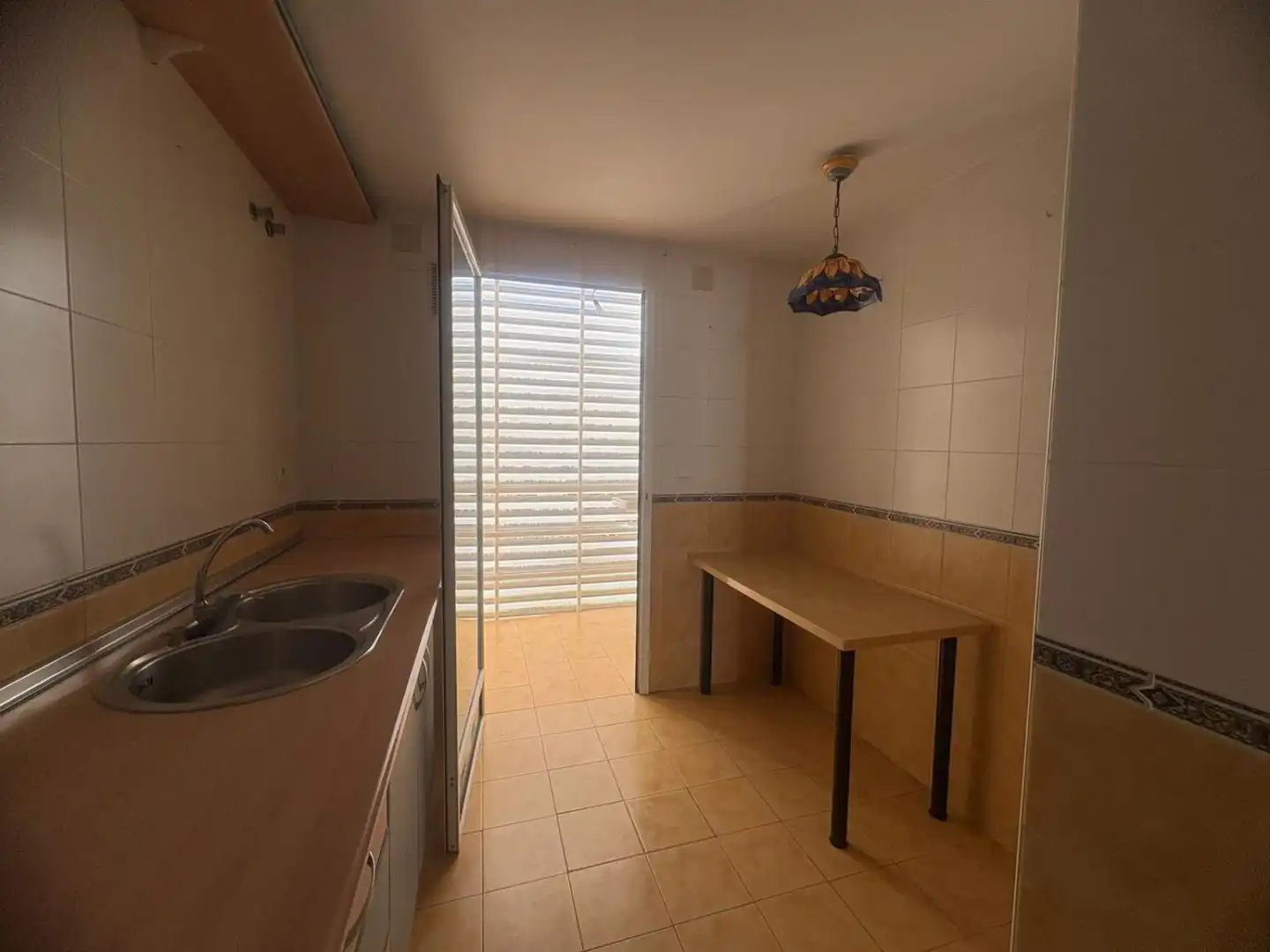 Küche von Wohnung zum Verkauf in Benalmádena mit Klimaanlage, Heizung und Terrasse
