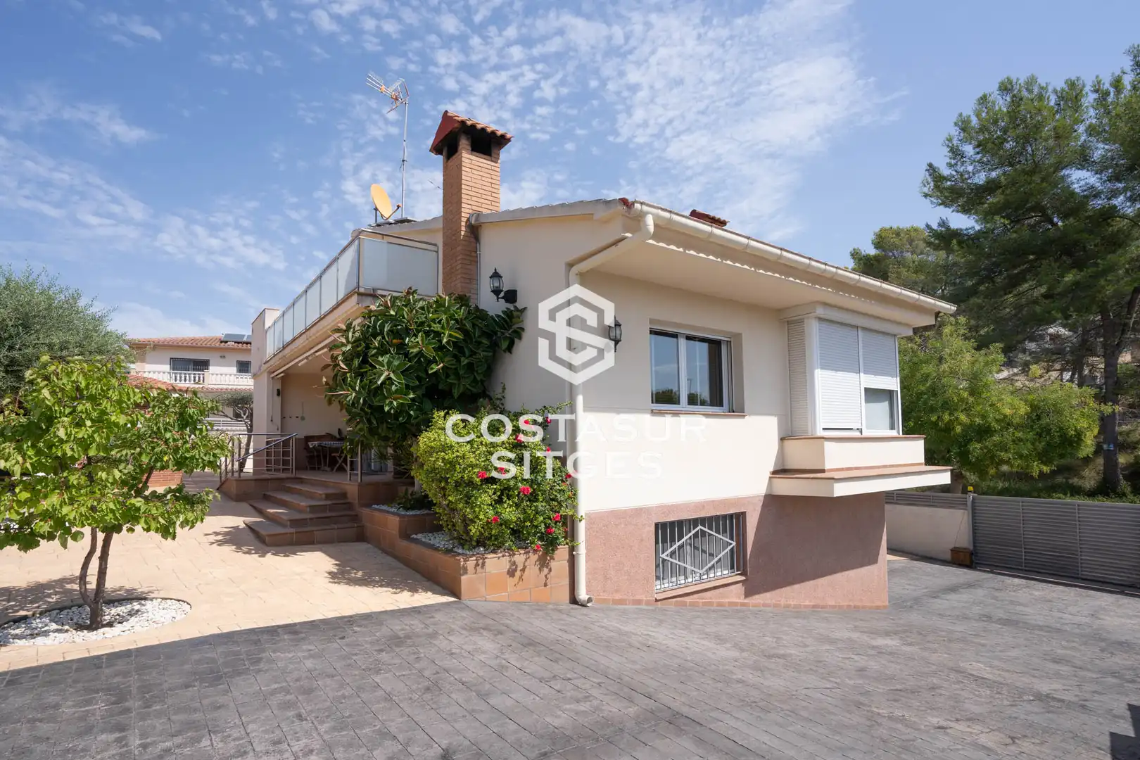 Casa amb terrassa en venda a Avinguda Til·lers, imagen 9