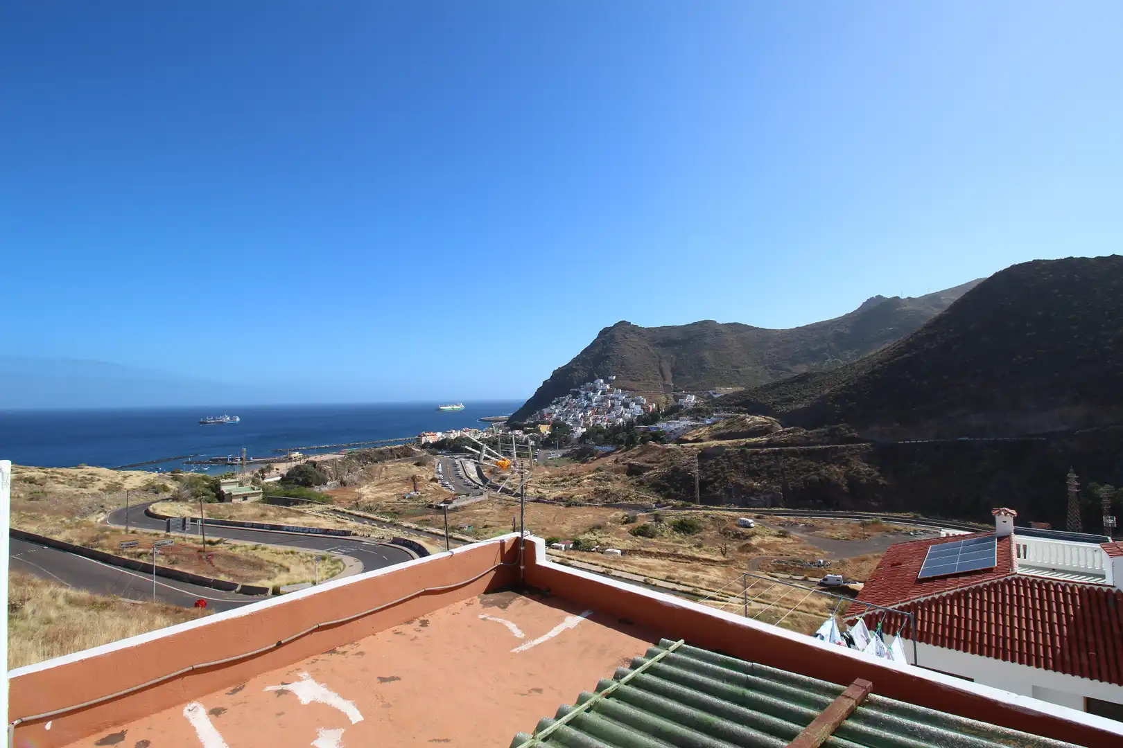 Vista exterior de Casa adosada en venta en Santa Cruz de Tenerife con Terraza, Trastero y Amueblado