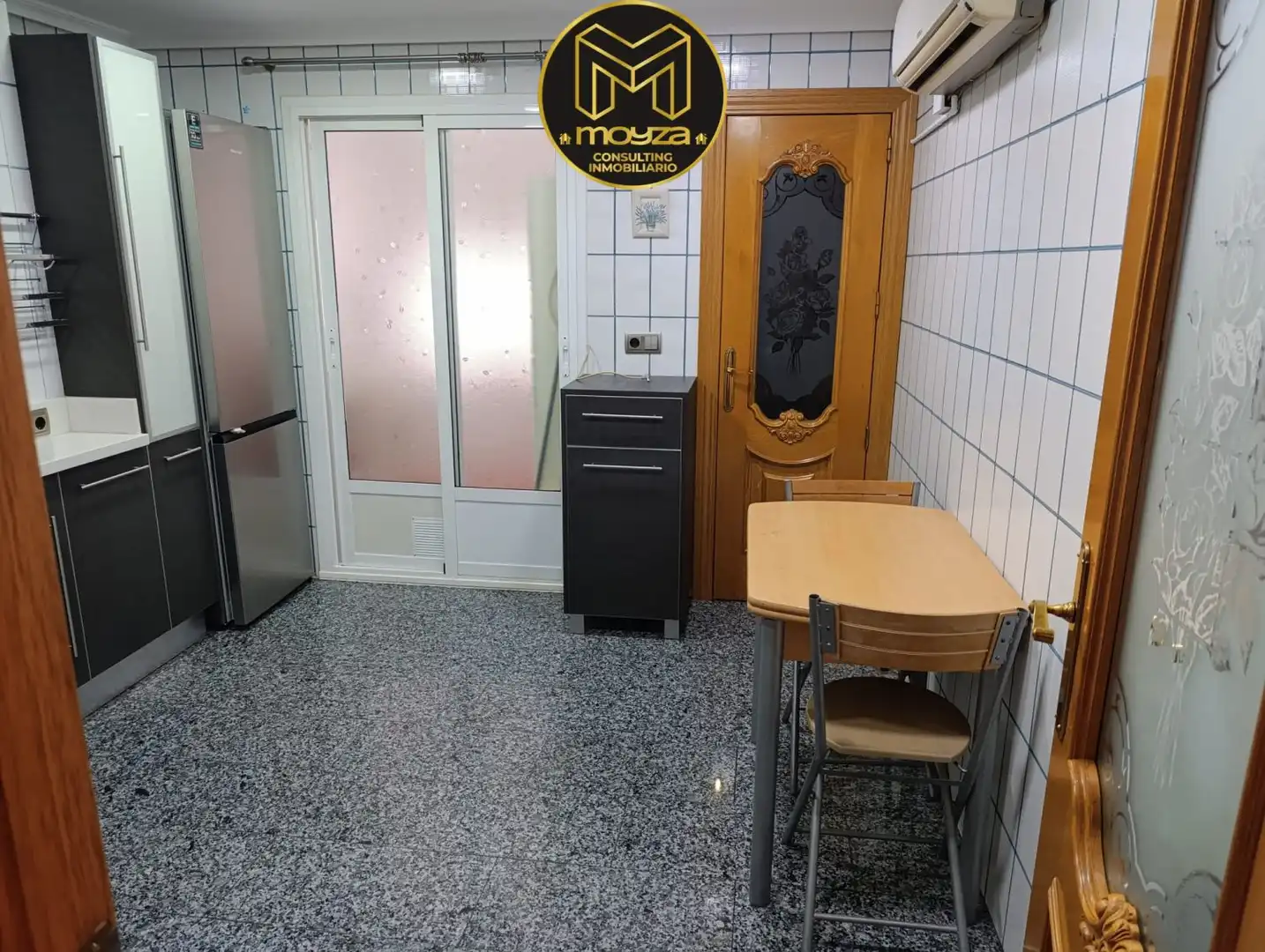 Küche von Wohnung zur Miete in Jaén mit Klimaanlage und Heizung