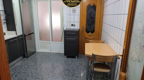 Foto 5 von Wohnung zur Miete in Peñamefecit - Avda Barcelona, Jaén Capital