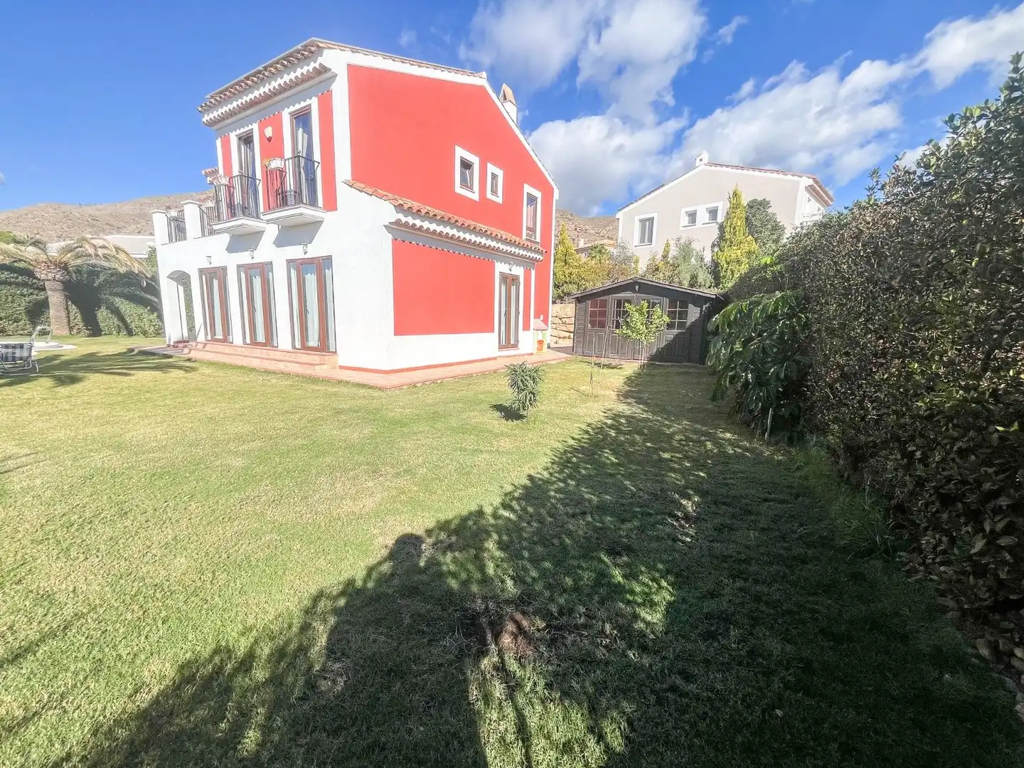 Villa con terrazza in vendita a Golf Bahía, imagen 6
