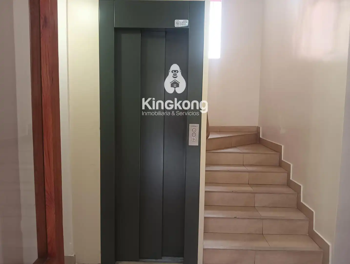 Piso en venta en Alcobendas con Calefacción, Terraza y Amueblado