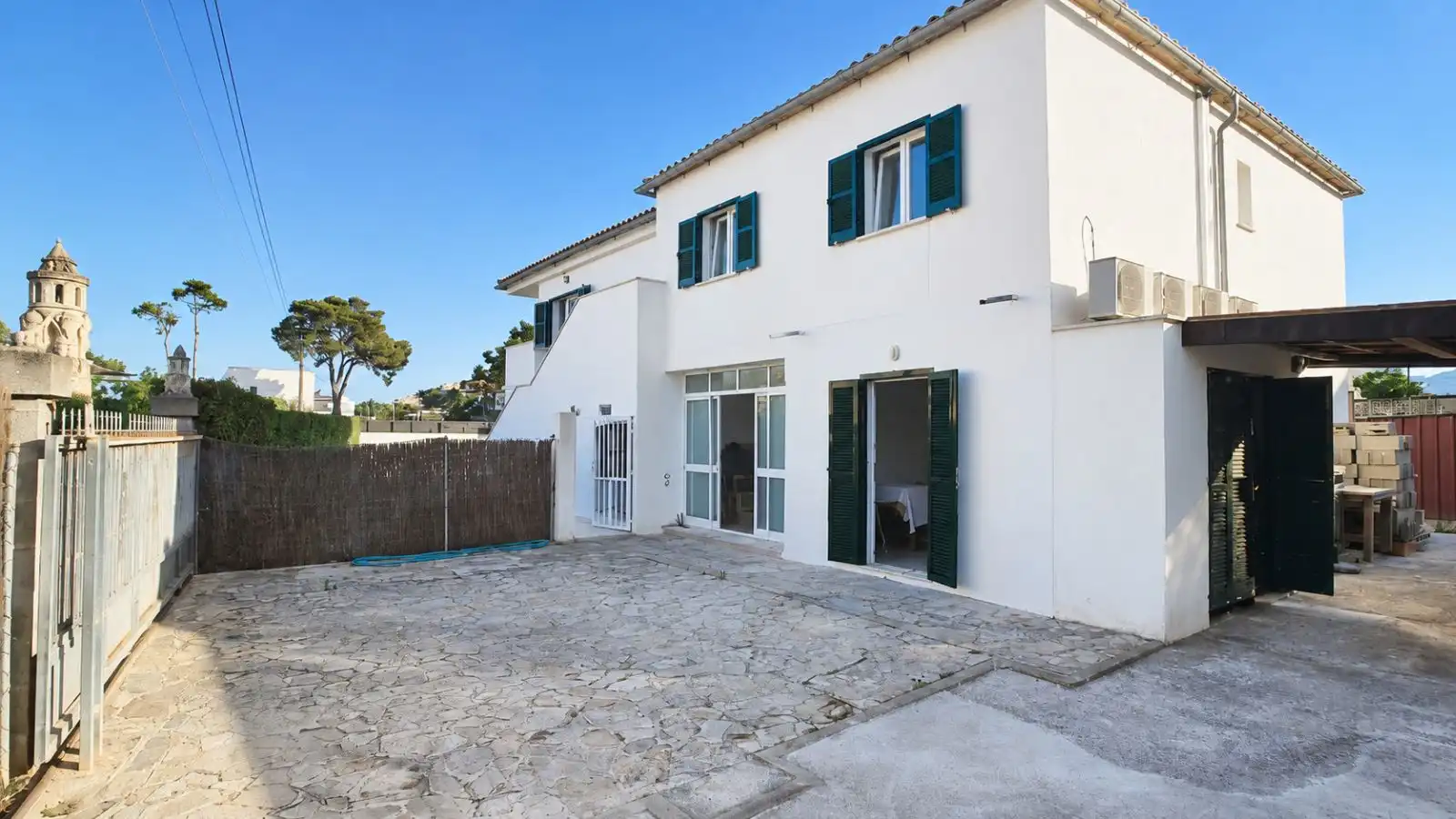 Vista exterior de Casa o xalet en venda en Pollença amb Aire condicionat, Calefacció i Jardí privat