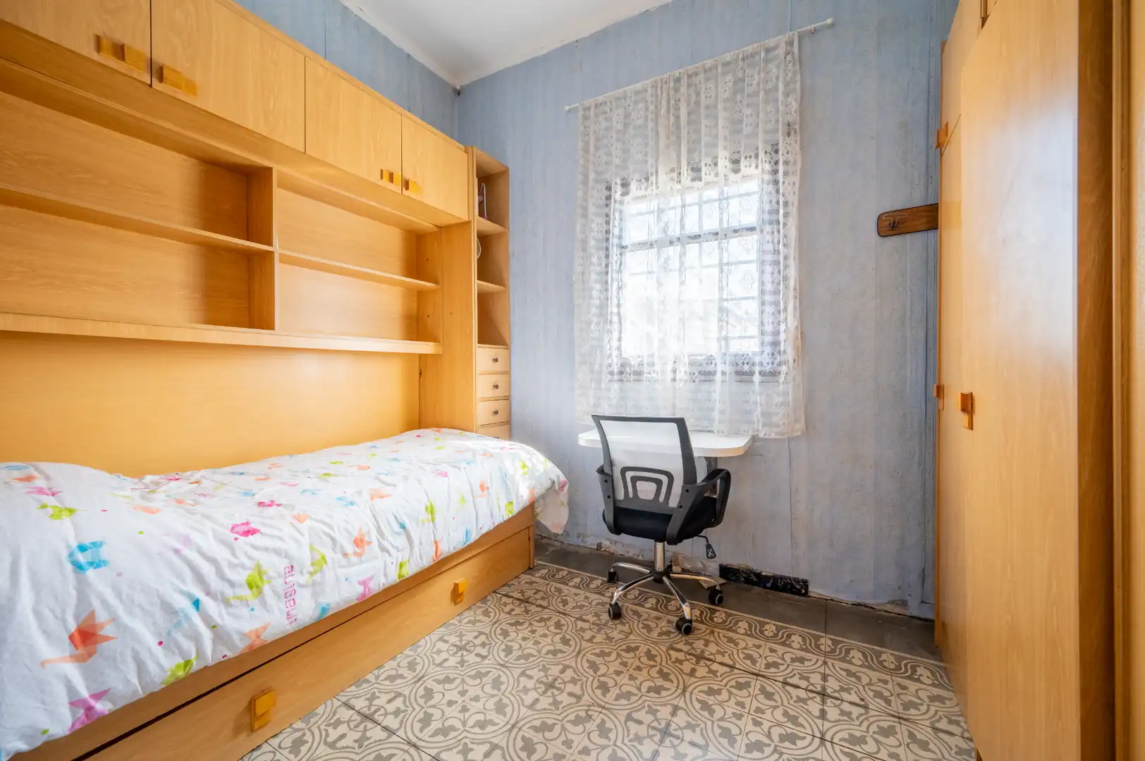 Bedroom of Houses for sale in Barcelona