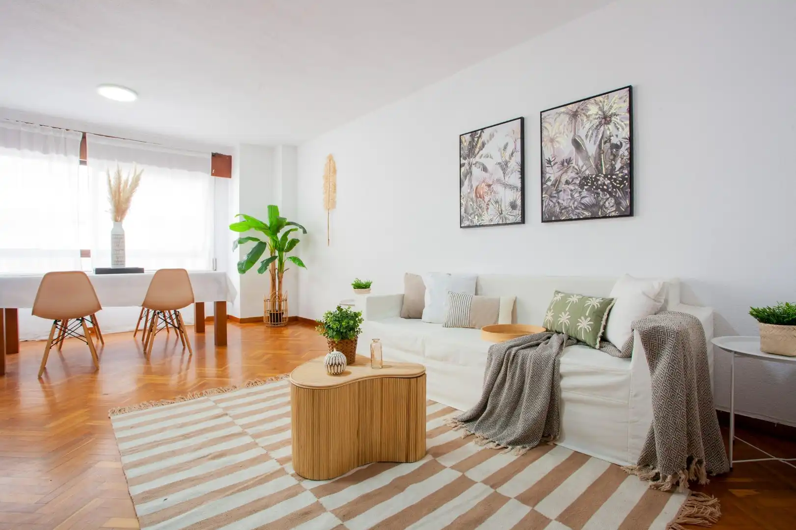 Sala de estar de Piso en venta en Alicante / Alacant con Parquet, Terraza y Balcón
