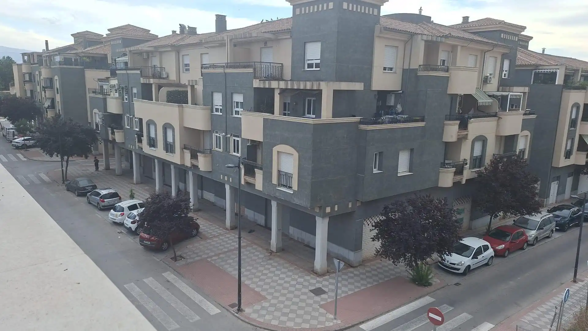 Exterior view of Attic for rent in Atarfe  with Heating, Terrace and Storage room