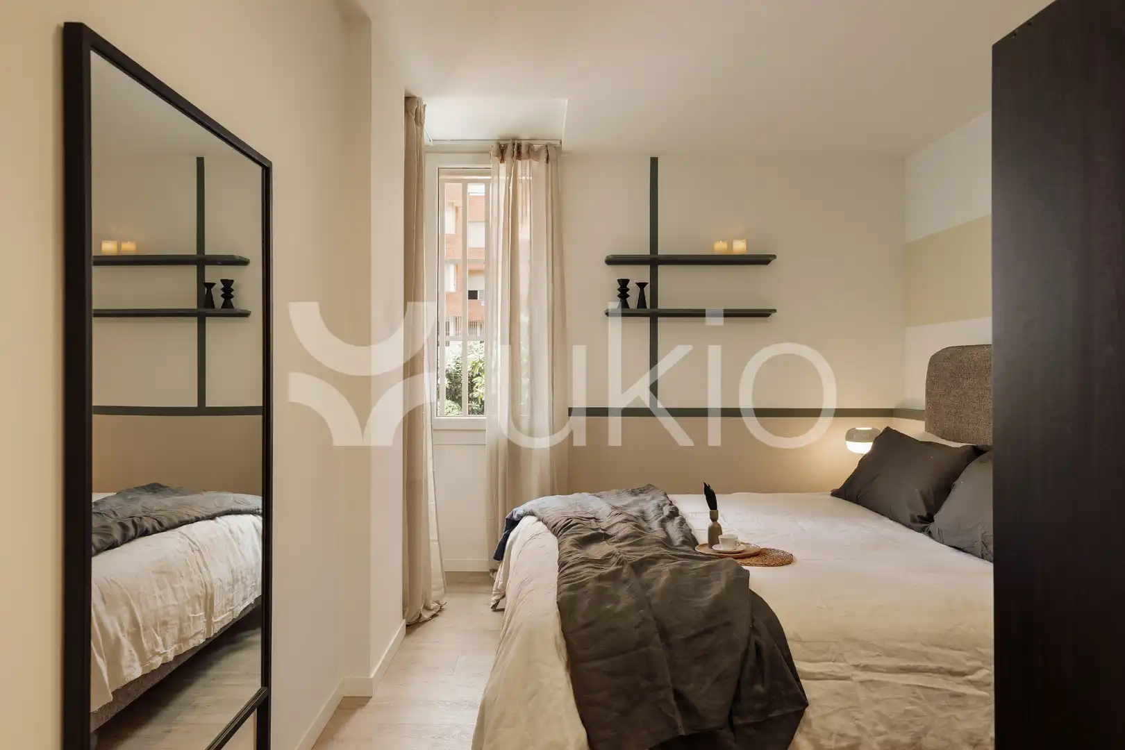 Schlafzimmer von Wohnungen zur Miete in Barcelona mit Klimaanlage, Heizung und Möbliert