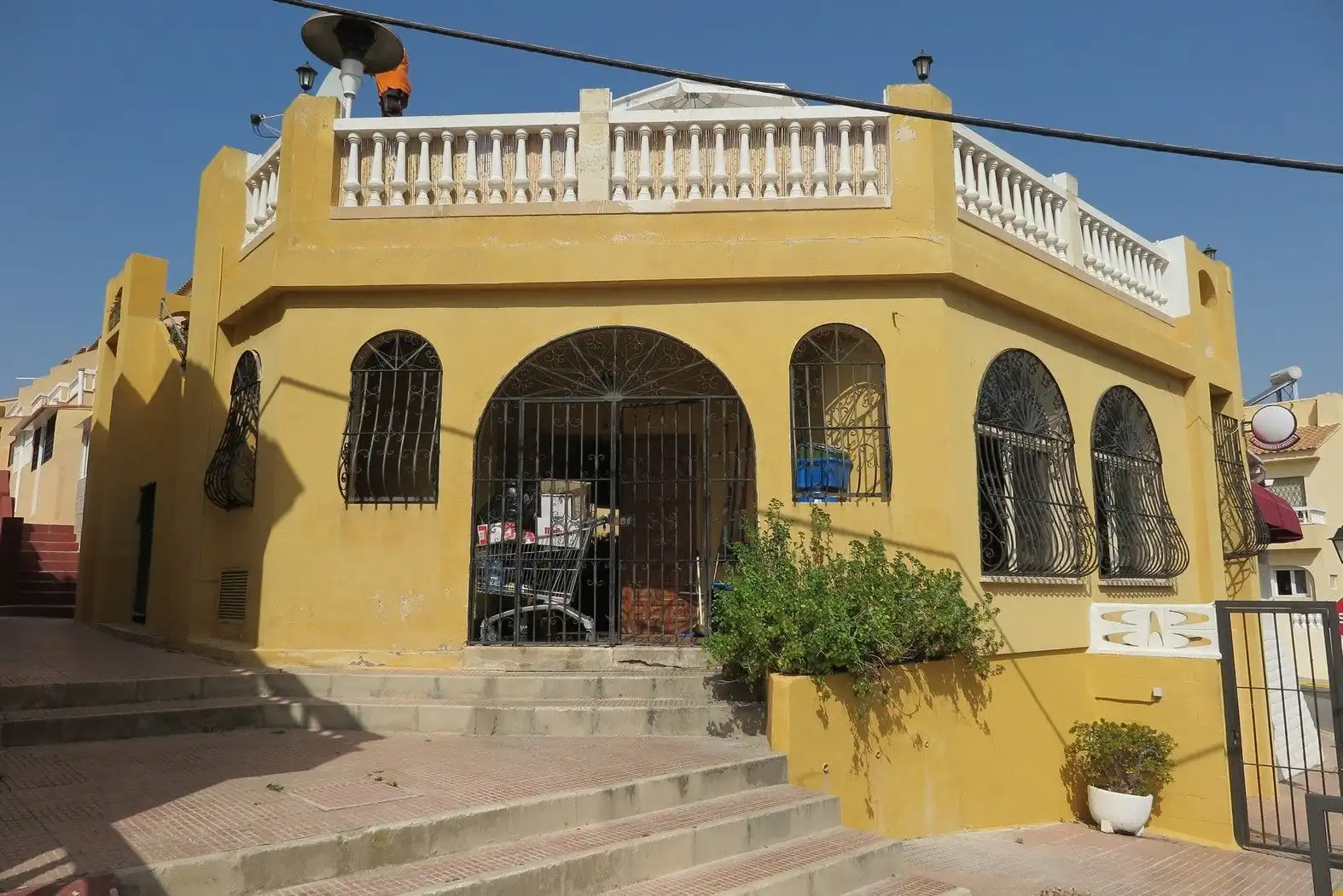 Außenansicht von Geschaftsraum zum Verkauf in El Campello