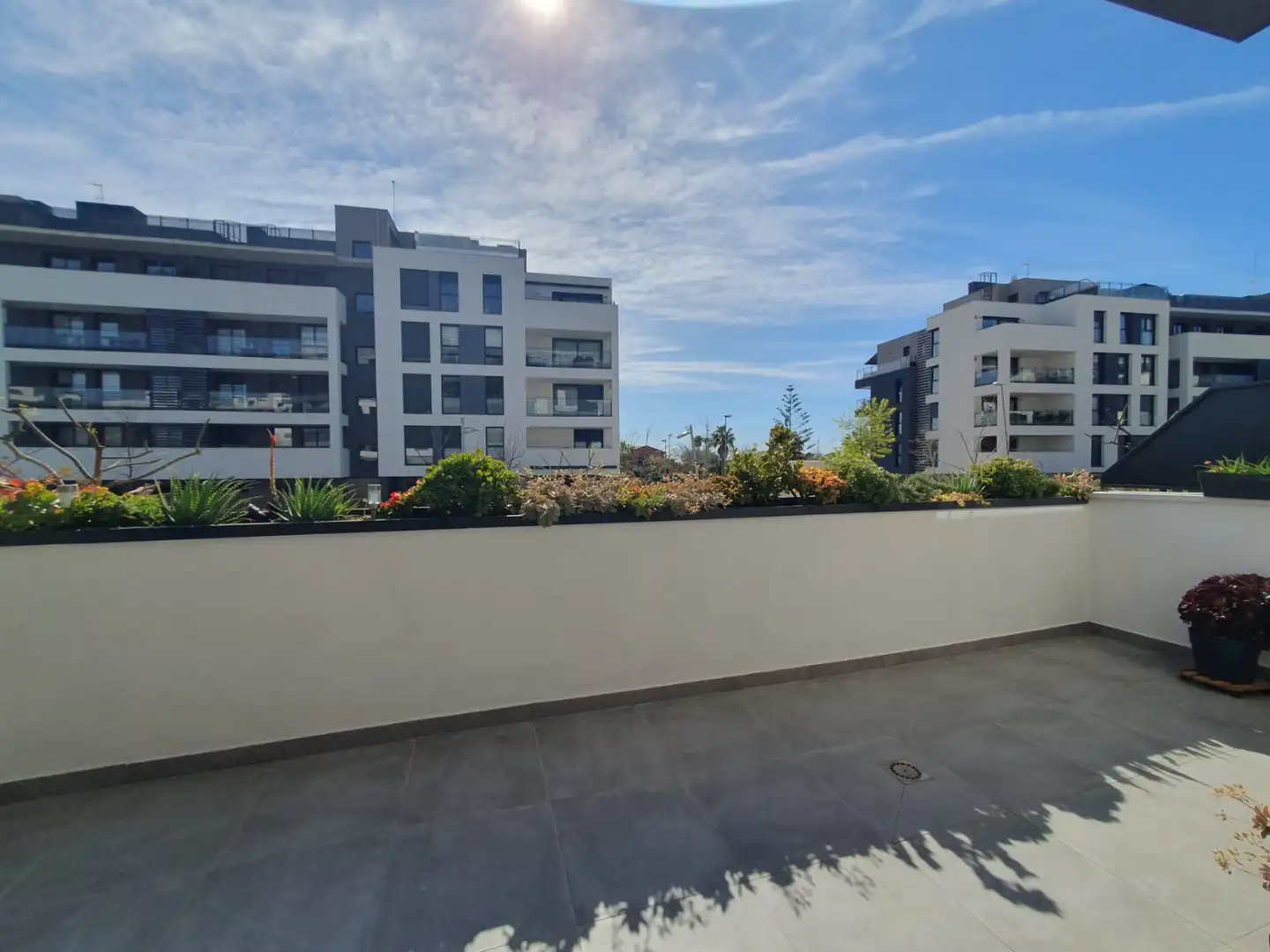 Terrassa de Planta baixa en venda en Vilanova i la Geltrú amb Aire condicionat, Calefacció i Jardí privat