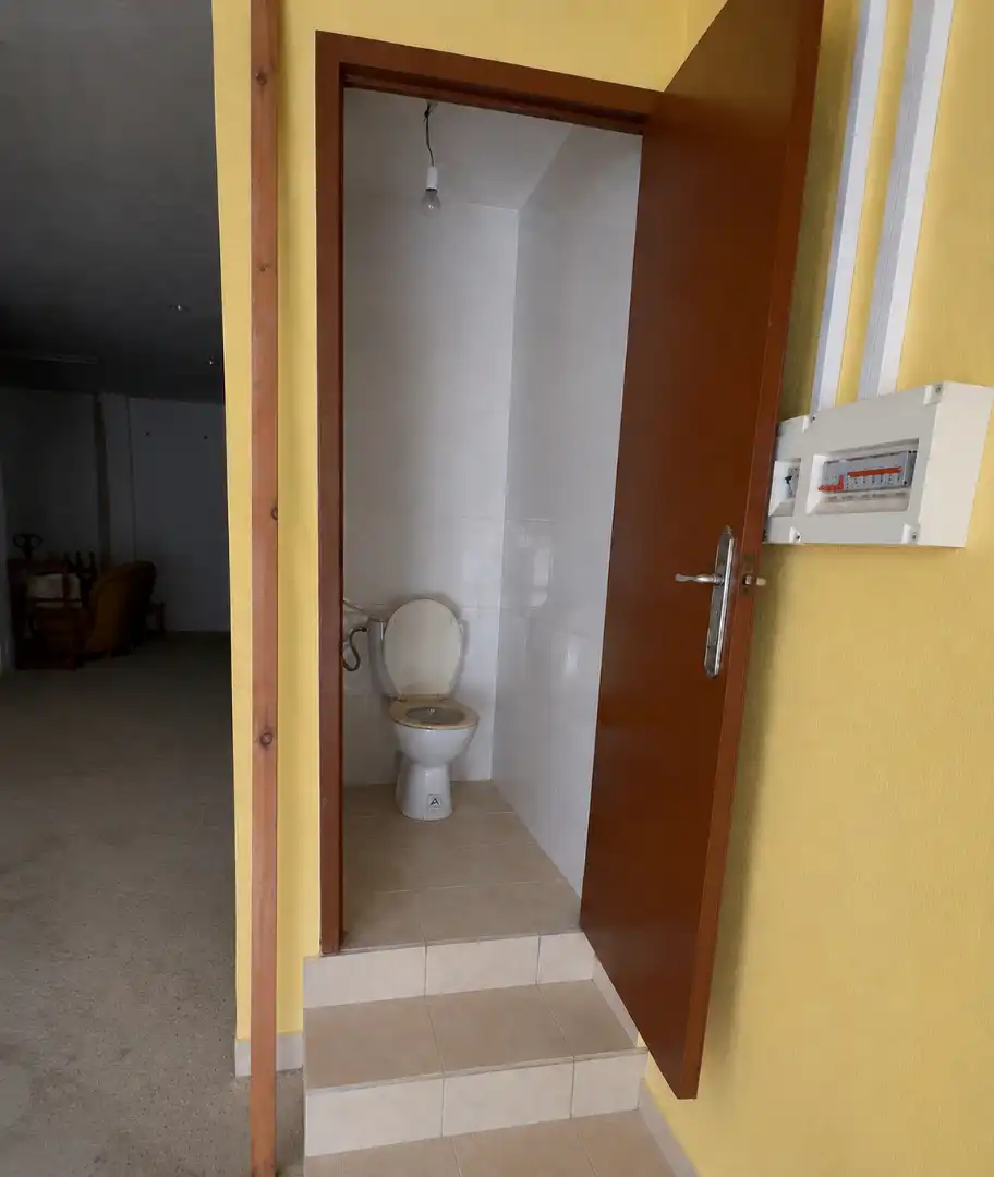 Local comercial de lloguer a Zona Avenida al Vedat, imagen 3