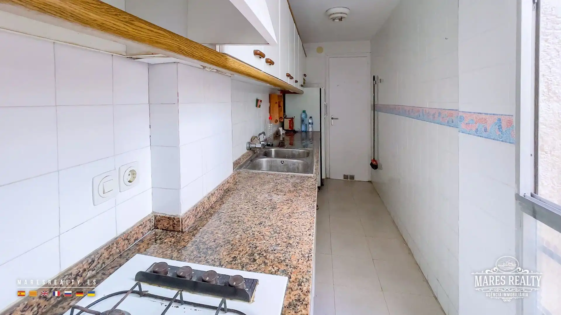 Küche von Wohnung zum Verkauf in Lloret de Mar mit Heizung und Haustechnik
