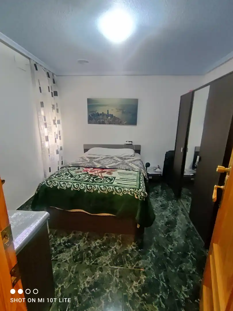 Habitación de Piso en venta en Elche / Elx con Amueblado, Horno y Lavadora