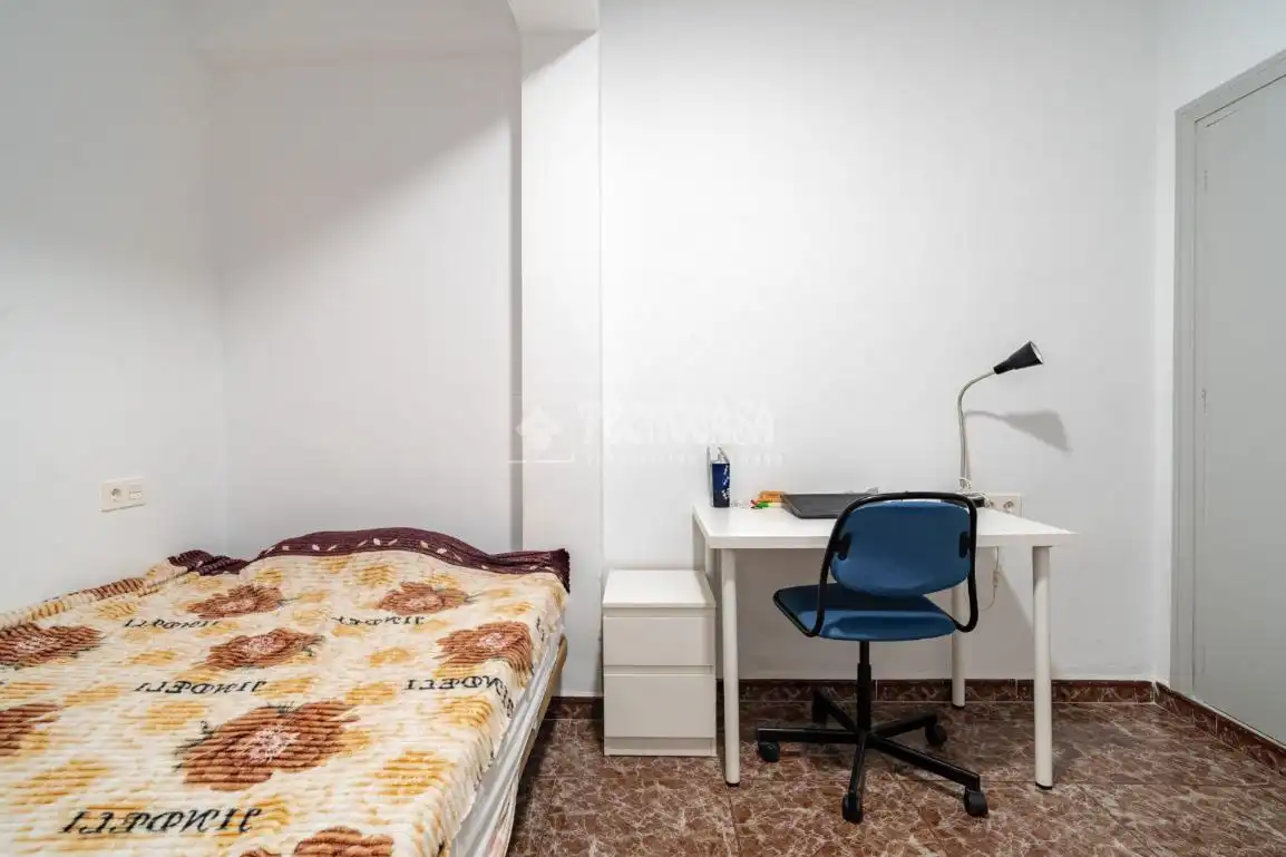Habitación de Piso en venta en Granada