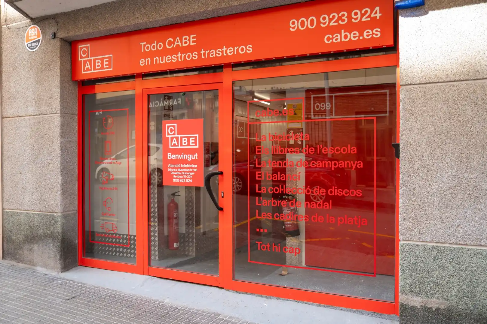 Traster de lloguer en Esplugues de Llobregat amb Alarma