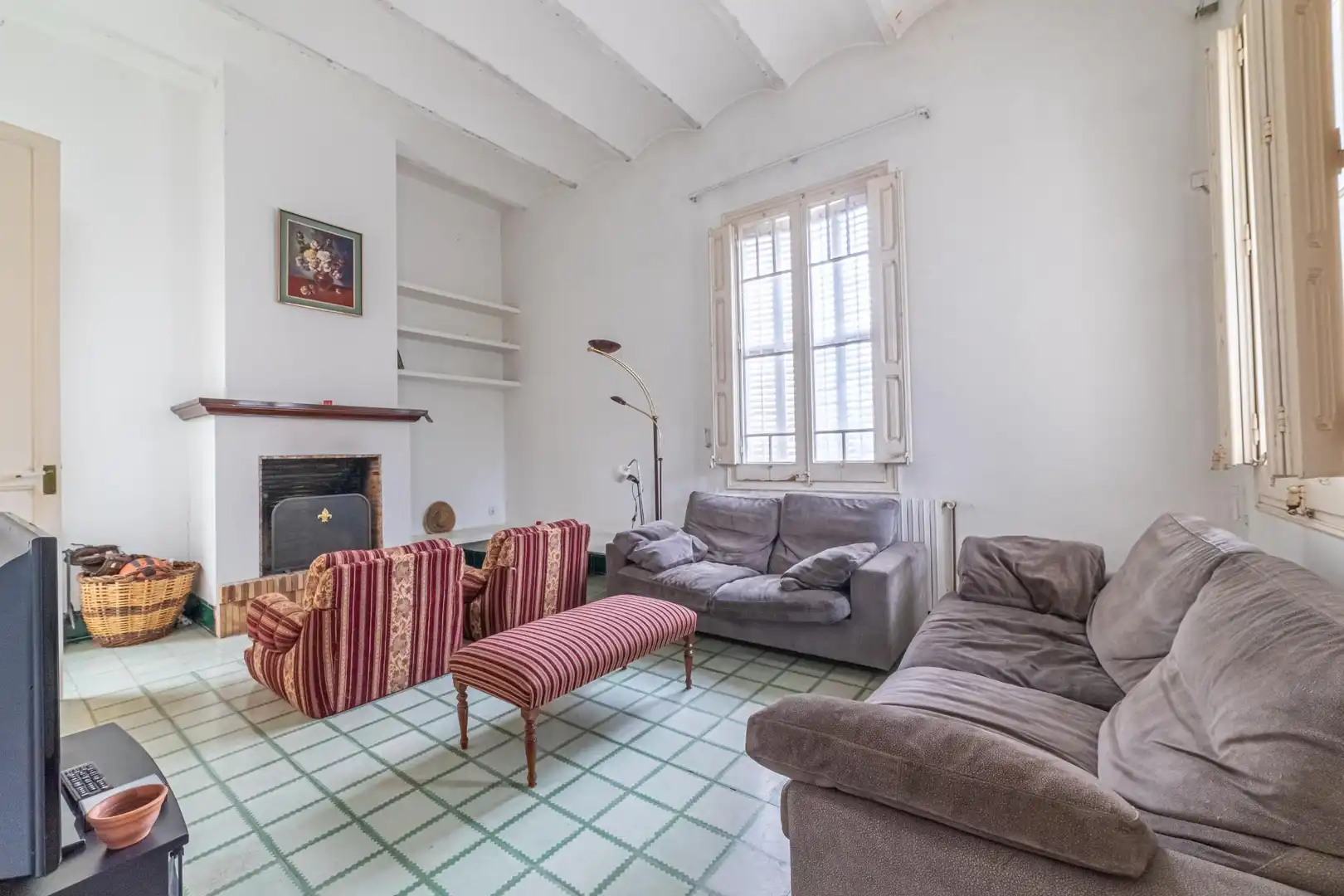 Sala d'estar de Casa o xalet en venda en Caldes de Malavella amb Calefacció, Jardí privat i Terrassa