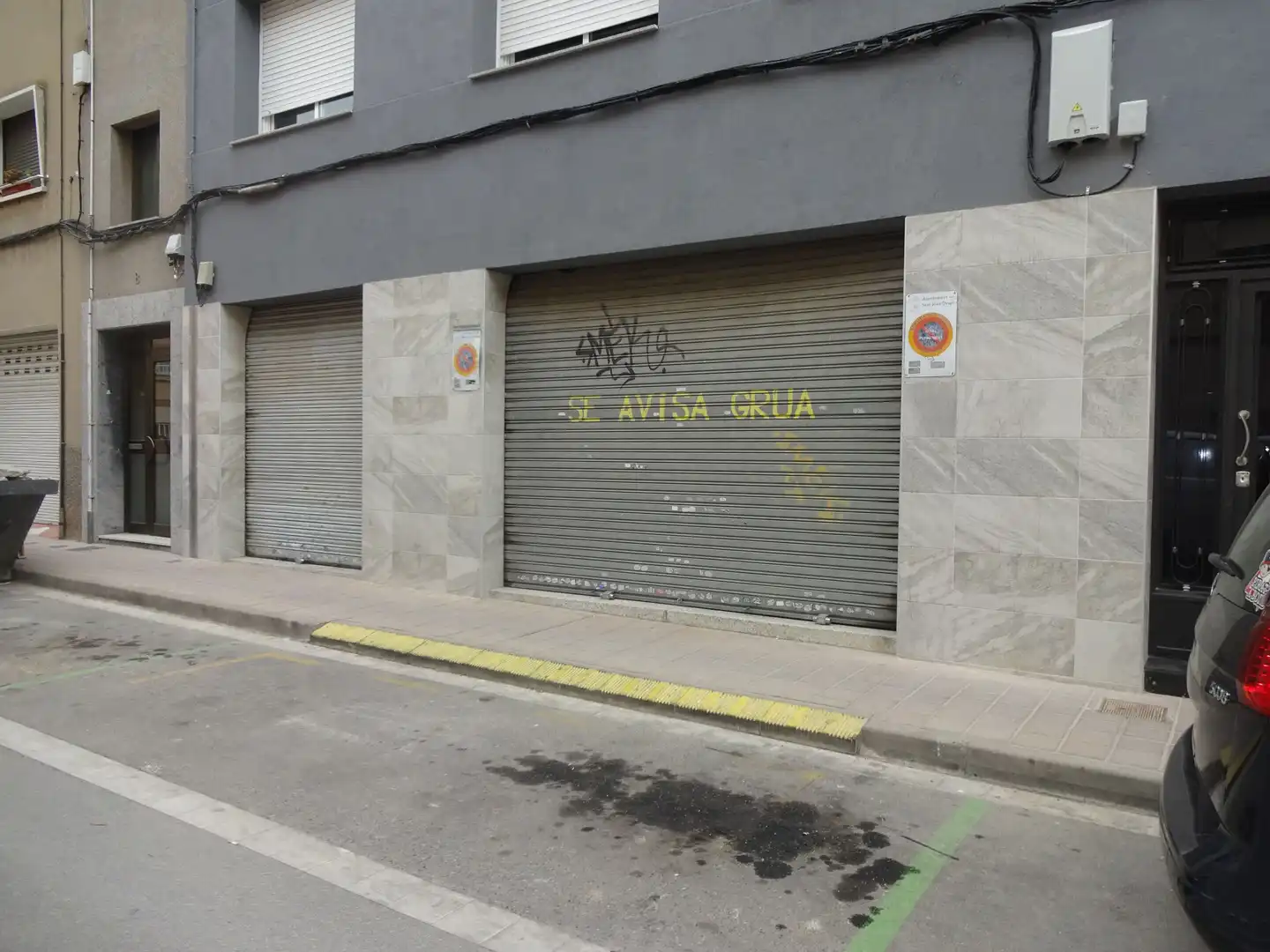 Local de alquiler en Travessia de la Llum, Les Planes