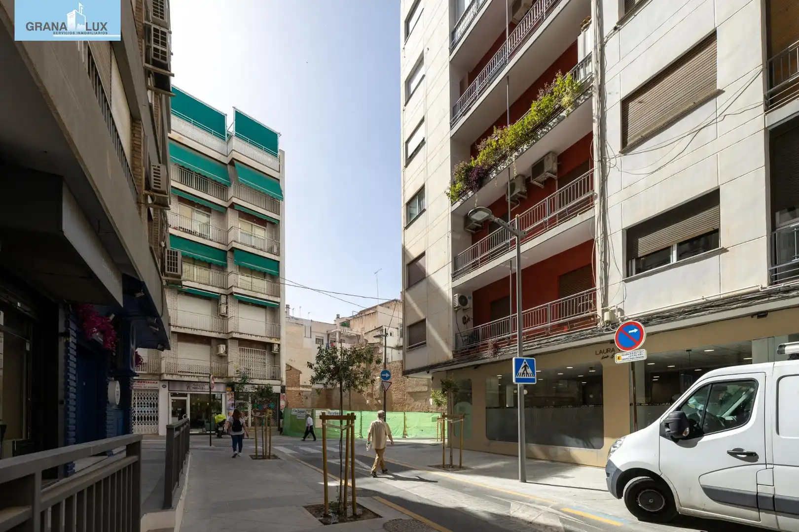 Flat with terrace for sale in Calle Tejeiro, imagen 3
