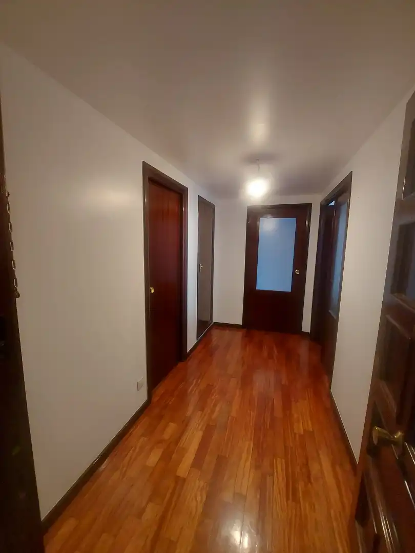 Wohnung zur Miete in Rúa de Venezuela, 30, Plaza España - Corte Inglés