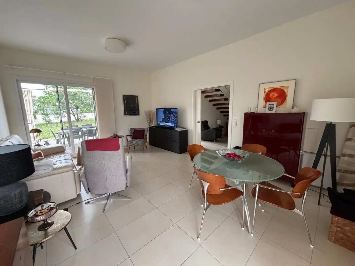 Sala d'estar de Casa o xalet en venda en Bormujos amb Aire condicionat, Calefacció i Jardí privat