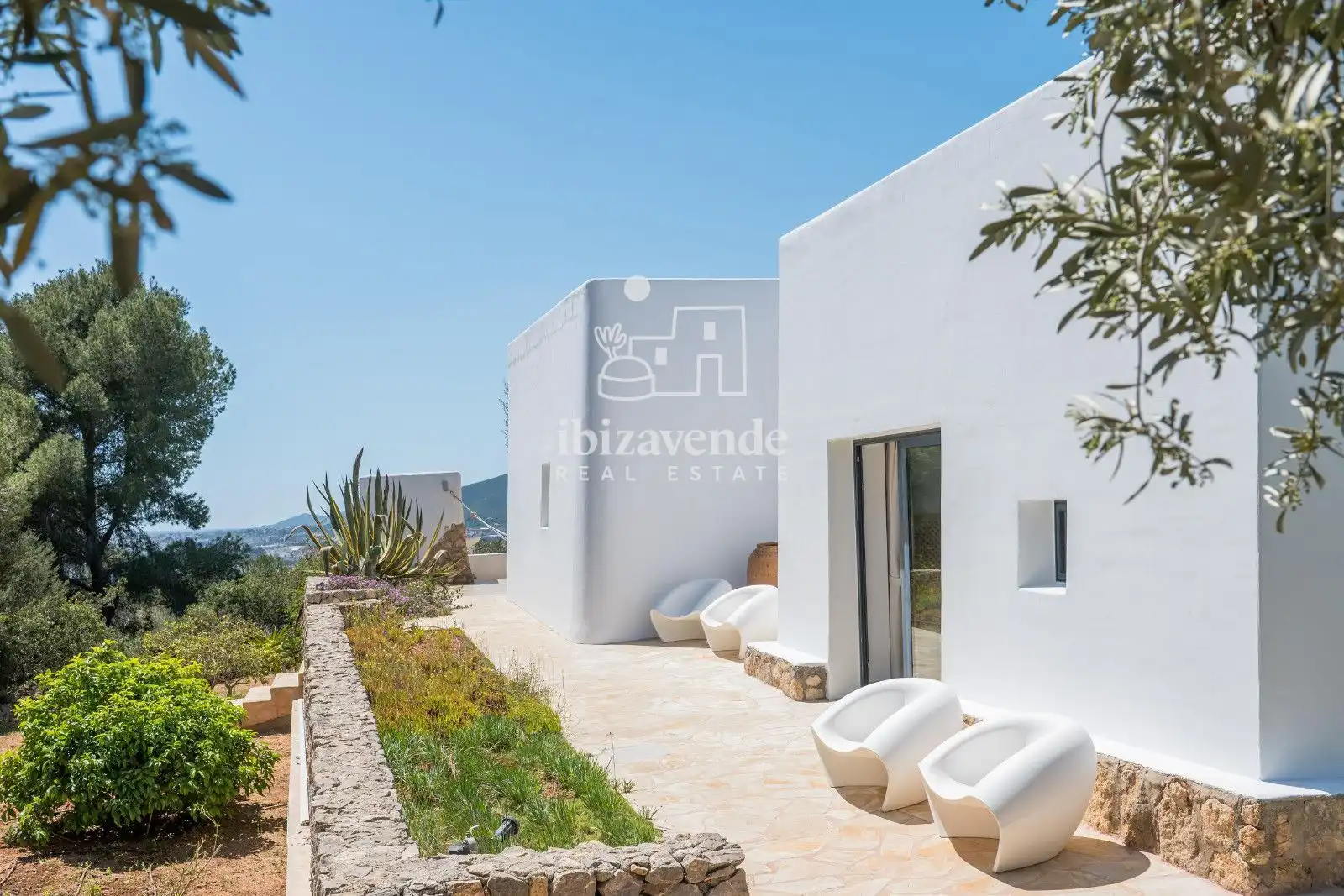 Vista exterior de Casa o chalet de alquiler en Santa Eulària des Riu con Aire acondicionado, Calefacción y Terraza