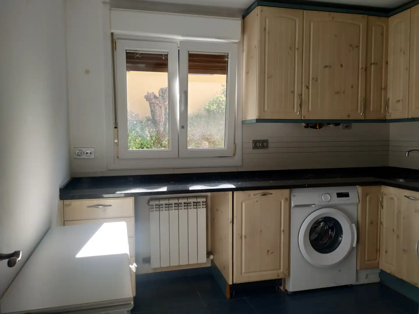 Kitchen of Flat for sale in Aiete
