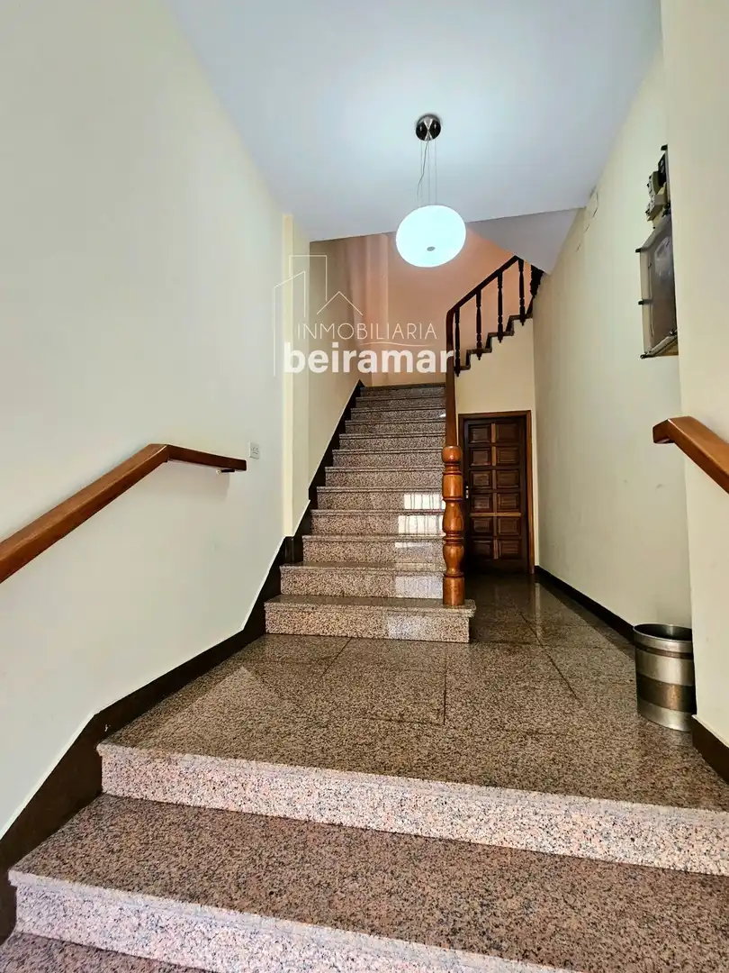 Buildings for sale in ru amandi, A Pobra do Caramiñal