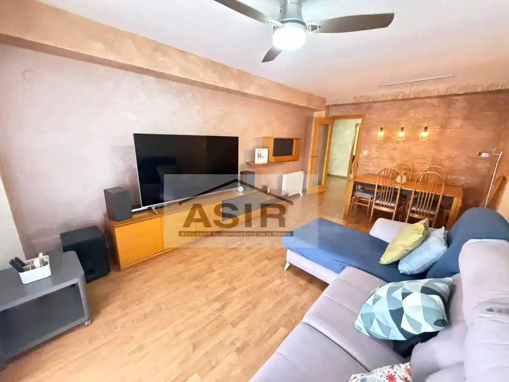 Living room of Flat for sale in Alzira  with Air Conditioner and Balcony